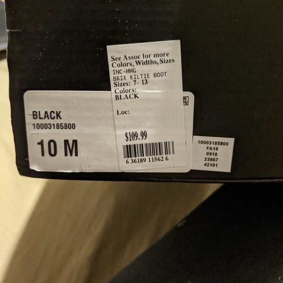 Men's INC black boot with side zippers, never worn, size 10M, with box - Picture 7 of 7